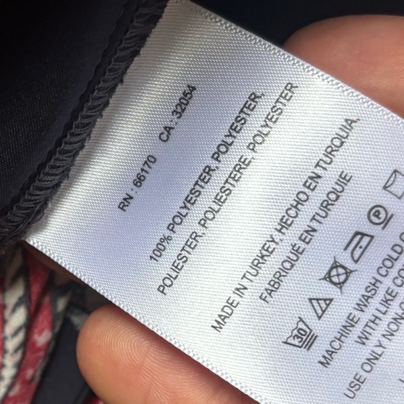 Anthropologie Red and Blue Patterned Cropped Pants - Picture 6 of 12